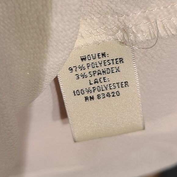 A. MOON cream hi-lo lace blouse - Picture 10 of 10